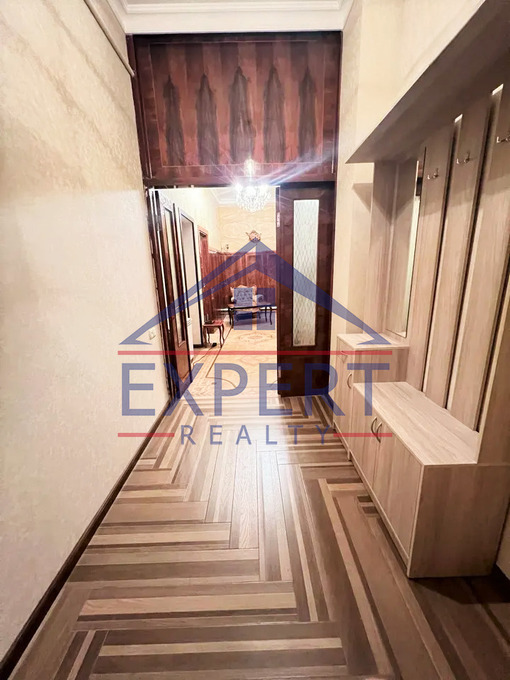 ԿԵՆՏՐՈՆ, ՍՊԵՆԴԻԱՐՅԱՆ ՓՈՂՈՑ, 2 ՍԵՆՅԱԿ