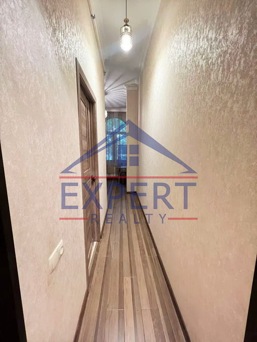 ԿԵՆՏՐՈՆ, ՍՊԵՆԴԻԱՐՅԱՆ ՓՈՂՈՑ, 2 ՍԵՆՅԱԿ