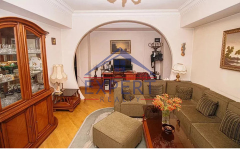 ԿԵՆՏՐՈՆ, ՏԵՐՅԱՆ ՓՈՂՈՑ, 2 ՍԵՆՅԱԿ