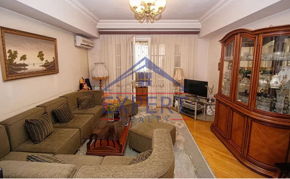 ԿԵՆՏՐՈՆ, ՏԵՐՅԱՆ ՓՈՂՈՑ, 2 ՍԵՆՅԱԿ