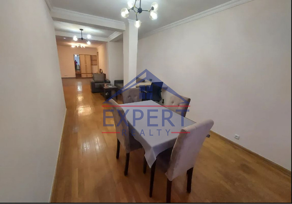 ԿԵՆՏՐՈՆ, ՍԱՅԱԹ ՆՈՎԱ ՊՈՂՈՏԱ, 3 ՍԵՆՅԱԿ