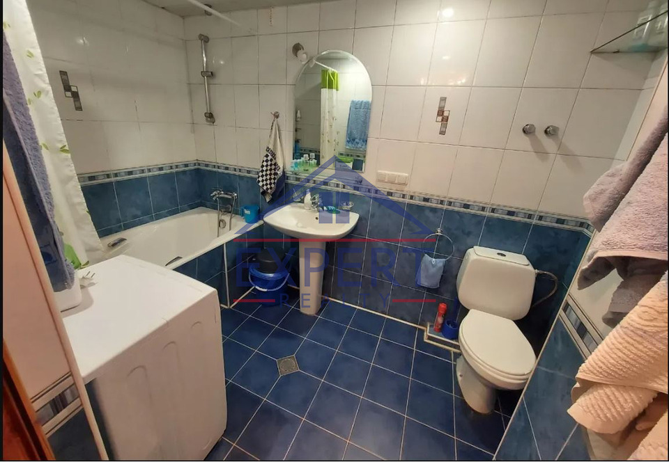 ԿԵՆՏՐՈՆ, ՍԱՅԱԹ ՆՈՎԱ ՊՈՂՈՏԱ, 3 ՍԵՆՅԱԿ