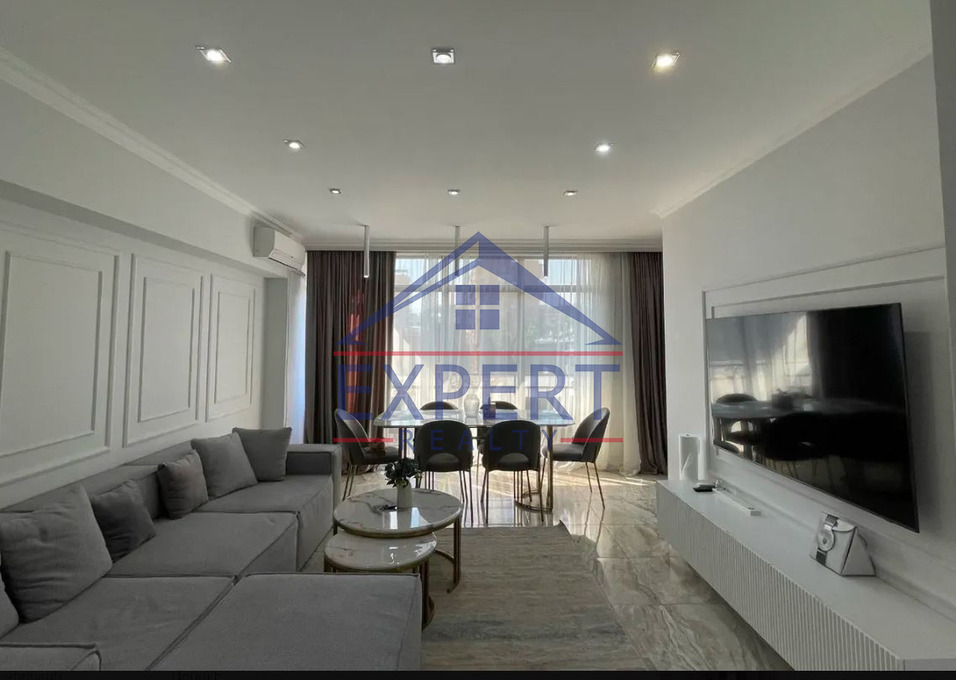 ԿԵՆՏՐՈՆ, ՆԱԼԲԱՆԴՅԱՆ ՓՈՂՈՑ, 3 ՍԵՆՅԱԿ