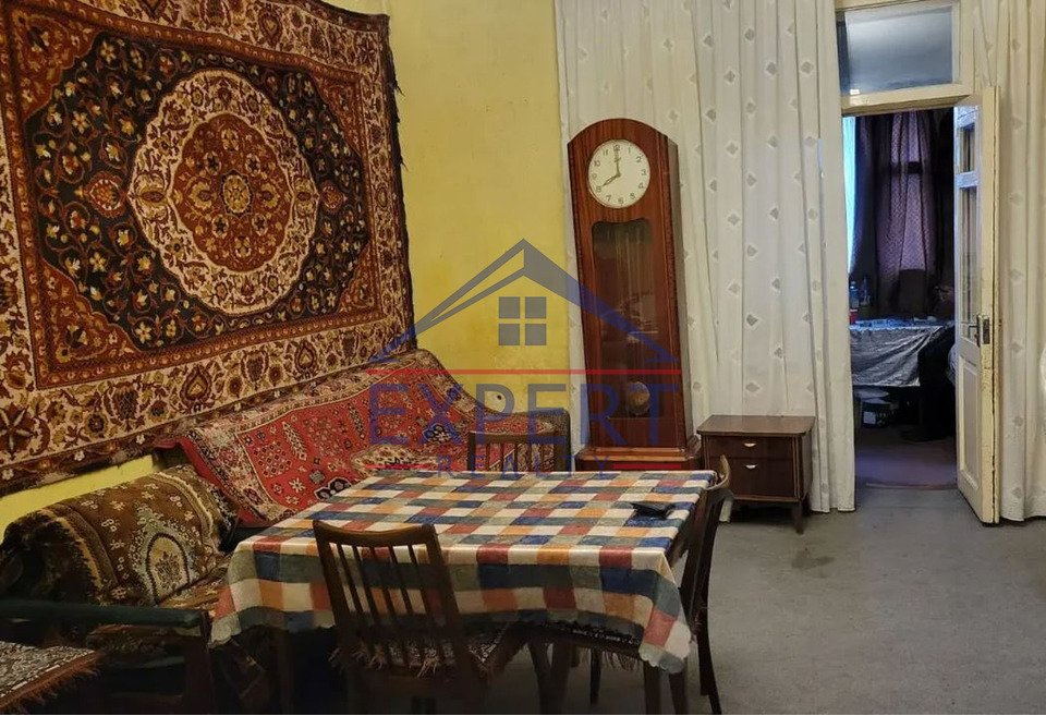 ԱՐԱԲԿԻՐ, ԿԻԵՎՅԱՆ ՓՈՂՈՑ, 2 ՍԵՆՅԱԿ