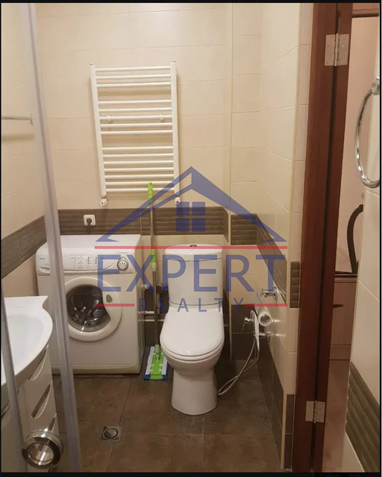 ԿԵՆՏՐՈՆ, ՍԱՐՅԱՆ ՓՈՂՈՑ, 3 ՍԵՆՅԱԿ