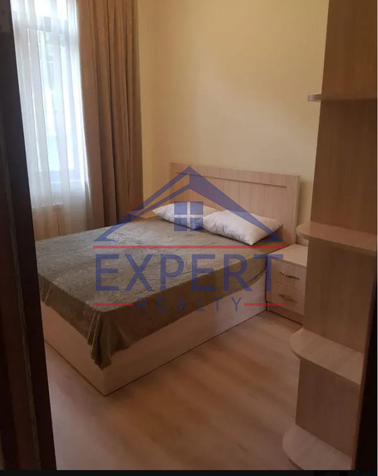 ԿԵՆՏՐՈՆ, ՍԱՐՅԱՆ ՓՈՂՈՑ, 3 ՍԵՆՅԱԿ