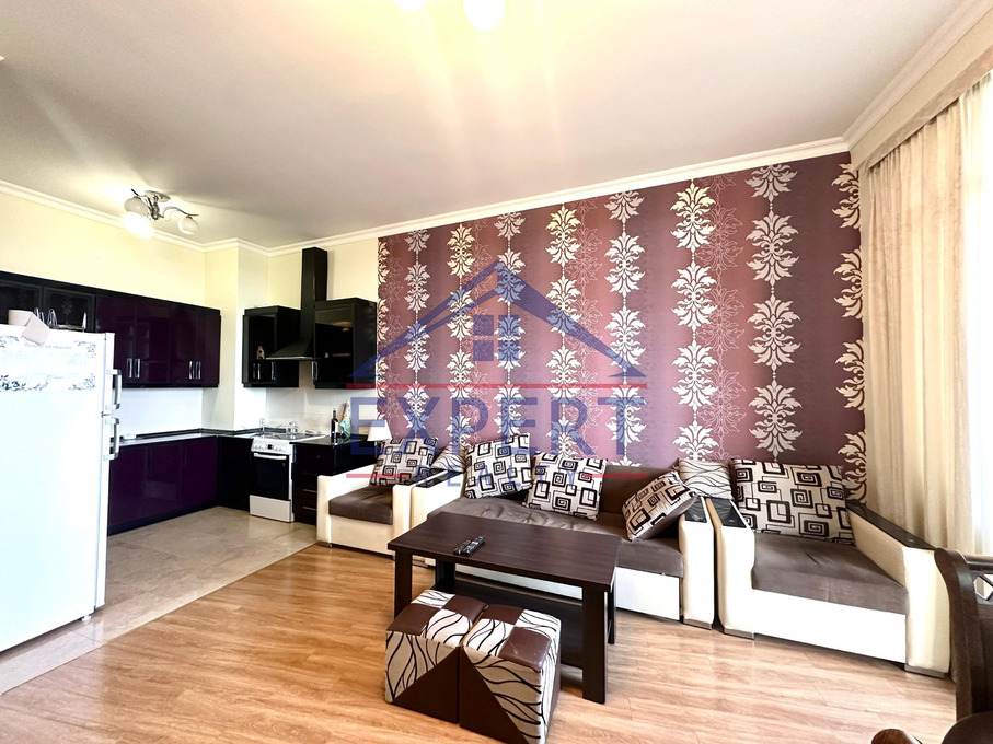 ԿԵՆՏՐՈՆ, ՁՈՐԱՓԻ ՓՈՂՈՑ, 2 ՍԵՆՅԱԿ