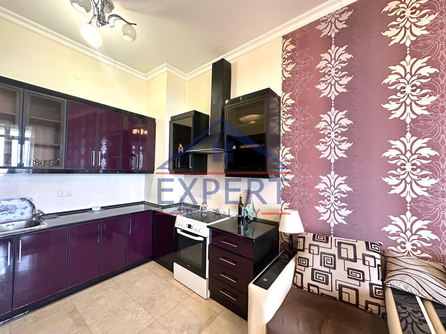 ԿԵՆՏՐՈՆ, ՁՈՐԱՓԻ ՓՈՂՈՑ, 2 ՍԵՆՅԱԿ