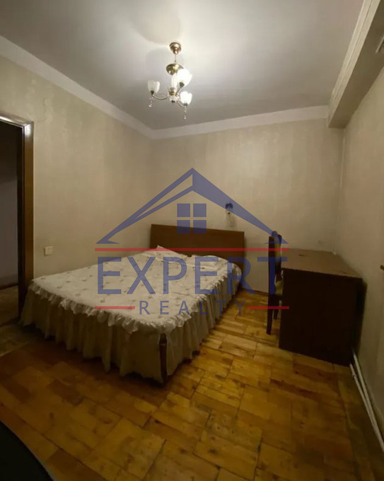 ԱՐԱԲԿԻՐ, ՍՈՒՆԴՈՒԿՅԱՆ ՓՈՂՈՑ, 3 ՍԵՆՅԱԿ