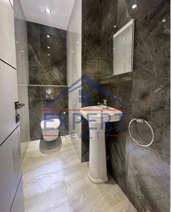 ԱՐԱԲԿԻՐ, ՀԱԿՈԲ ՊԱՐՈՆՅԱՆ ՓՈՂՈՑ, 3 ՍԵՆՅԱԿ