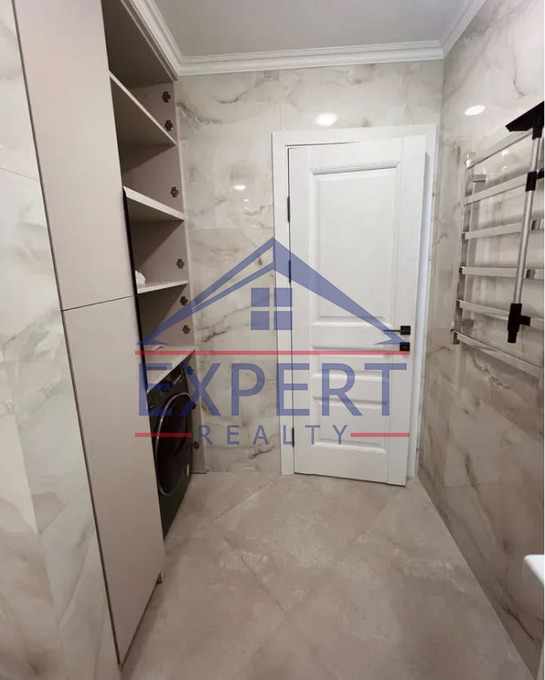 ԱՋԱՓՆՅԱԿ, ԼԵՆԻՆԳՐԱԴՅԱՆ ՓՈՂՈՑ, 2 ՍԵՆՅԱԿ
