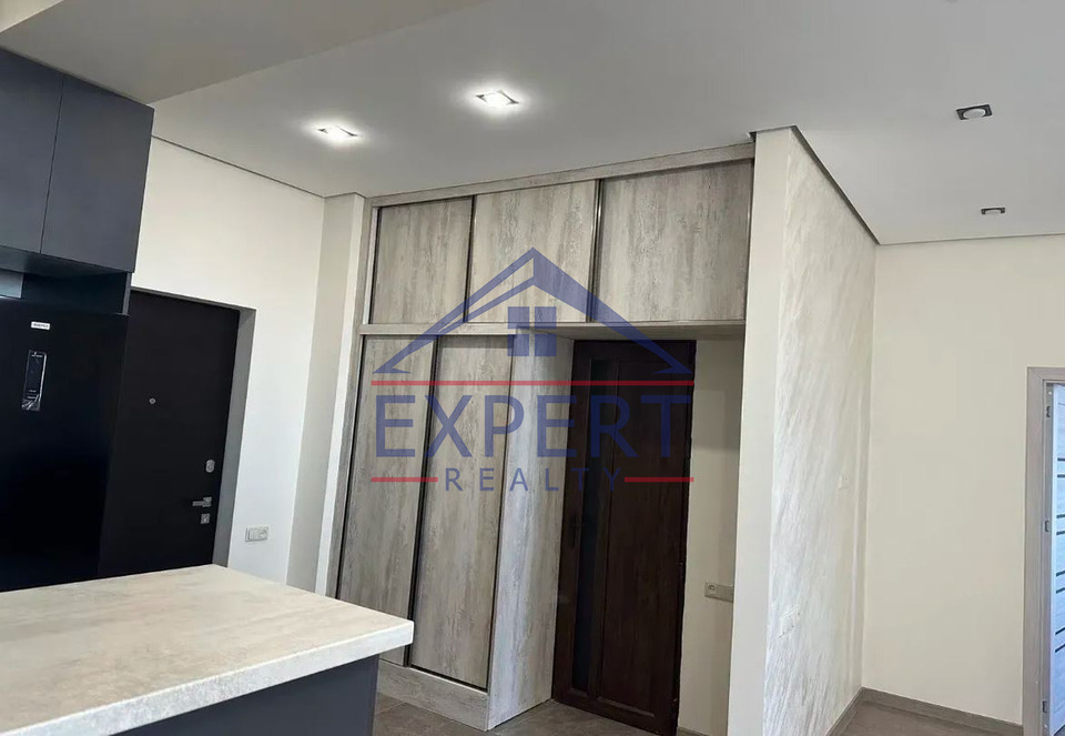 ԿԵՆՏՐՈՆ, ՎԱՐԴԱՆԱՆՑ ՓՈՂՈՑ, 3 ՍԵՆՅԱԿ