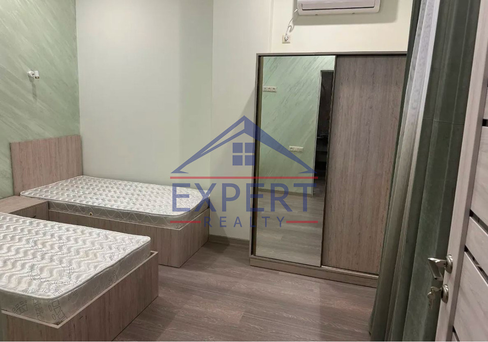 ԿԵՆՏՐՈՆ, ՎԱՐԴԱՆԱՆՑ ՓՈՂՈՑ, 3 ՍԵՆՅԱԿ