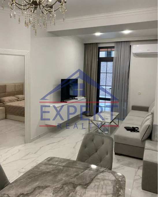 ԿԵՆՏՐՈՆ, ԱՄԻՐՅԱՆ ՓՈՂՈՑ, 2 ՍԵՆՅԱԿ