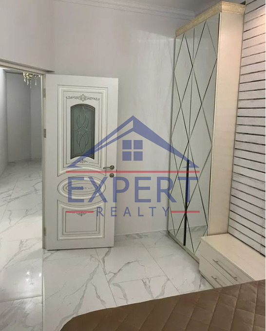 ԿԵՆՏՐՈՆ, ԱՄԻՐՅԱՆ ՓՈՂՈՑ, 2 ՍԵՆՅԱԿ