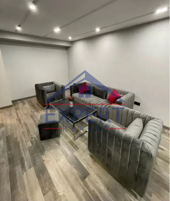 ԿԵՆՏՐՈՆ, ՀԻՆ ԵՐԵՎԱՆՑՈՒ ՓՈՂՈՑ, 2 ՍԵՆՅԱԿ