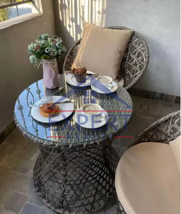 ԿԵՆՏՐՈՆ, ՀԻՆ ԵՐԵՎԱՆՑՈՒ ՓՈՂՈՑ, 2 ՍԵՆՅԱԿ