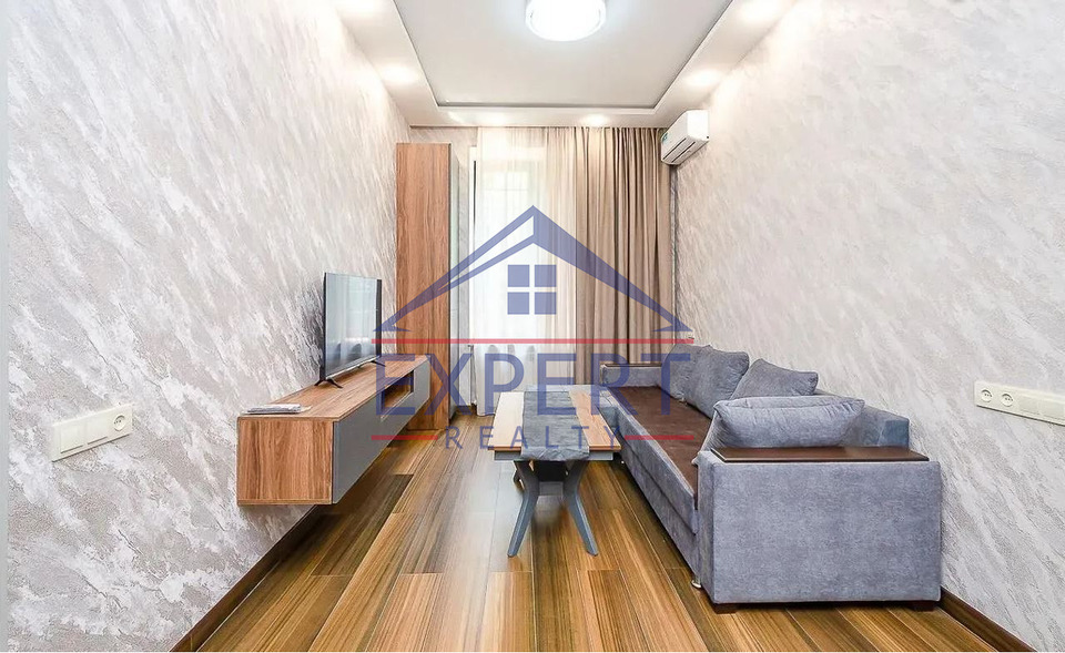 ԿԵՆՏՐՈՆ, ՂԱԶԱՐՈՍ ԱՂԱՅԱՆ ՓՈՂՈՑ, 3 ՍԵՆՅԱԿ