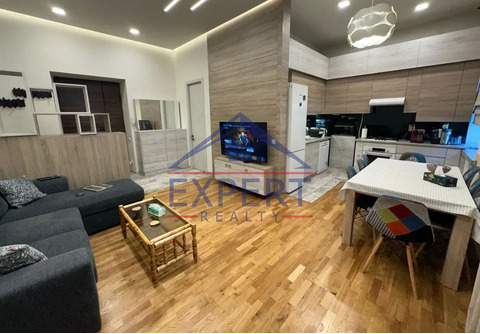 ԿԵՆՏՐՈՆ, ԲԱՂՐԱՄՅԱՆ ՊՈՂՈՏԱ, 2 ՍԵՆՅԱԿ