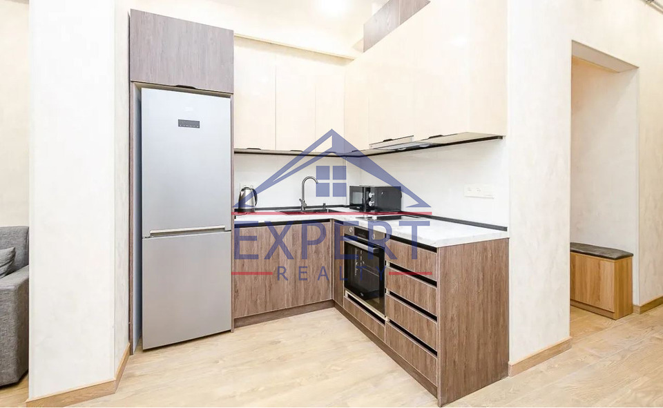 ԿԵՆՏՐՈՆ, ՂԱԶԱՐՈՍ ԱՂԱՅԱՆ ՓՈՂՈՑ, 2 ՍԵՆՅԱԿ