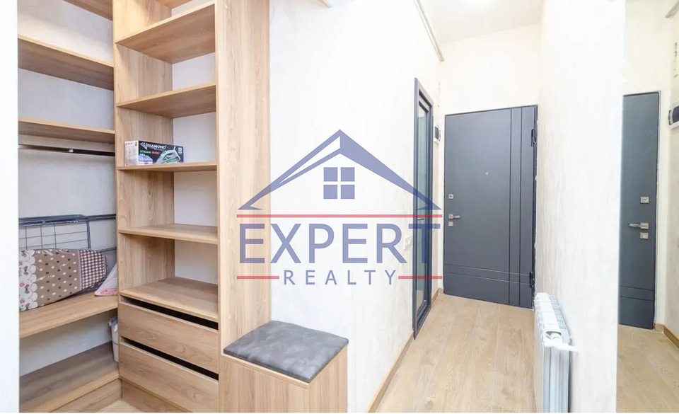 ԿԵՆՏՐՈՆ, ՂԱԶԱՐՈՍ ԱՂԱՅԱՆ ՓՈՂՈՑ, 2 ՍԵՆՅԱԿ