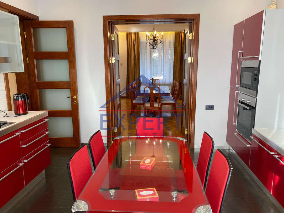 ԱՎԱՆ , ԾԱՐԱՎ ԱՂԲՅՈՒՐ ՓՈՂՈՑ, 8+ ՍԵՆՅԱԿ