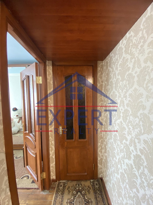 ՆՈՐ-ՆՈՐՔ, ՄՈԼԴՈՎԱԿԱՆ ՓՈՂՈՑ, 3 ՍԵՆՅԱԿ
