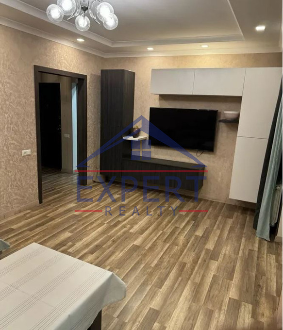 ԴԱՎԻԹԱՇԵՆ, ՏԻԳՐԱՆ ՊԵՏՐՈՍՅԱՆ ՓՈՂՈՑ, 4 ՍԵՆՅԱԿ