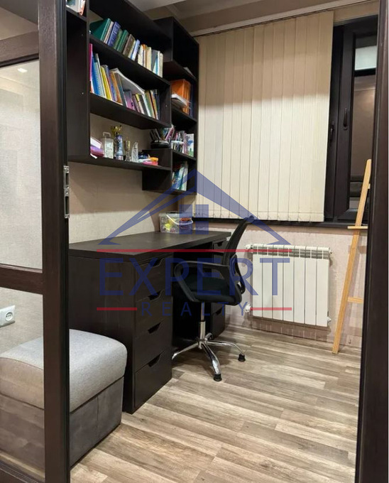 ԴԱՎԻԹԱՇԵՆ, ՏԻԳՐԱՆ ՊԵՏՐՈՍՅԱՆ ՓՈՂՈՑ, 4 ՍԵՆՅԱԿ