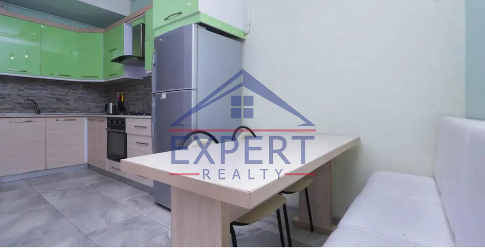 ԿԵՆՏՐՈՆ, ՄԱՇՏՈՑԻ ՊՈՂՈՏԱ, 3 ՍԵՆՅԱԿ