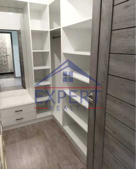 ԱՐԱԲԿԻՐ, ԳՐԻԲՈՅԵԴՈՎԻ ՓՈՂՈՑ, 3 ՍԵՆՅԱԿ