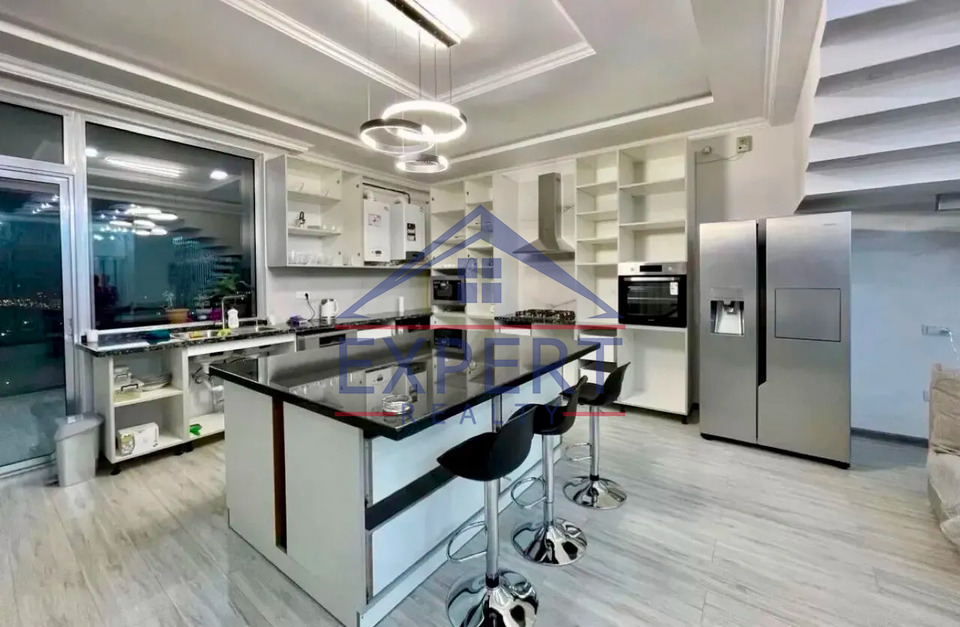 ՆՈՐՔ ՄԱՐԱՇ, ԱՐՓԵՆԻԿ ՆԱԼԲԱՆԴՅԱՆ ՓՈՂՈՑ, 6 ՍԵՆՅԱԿ