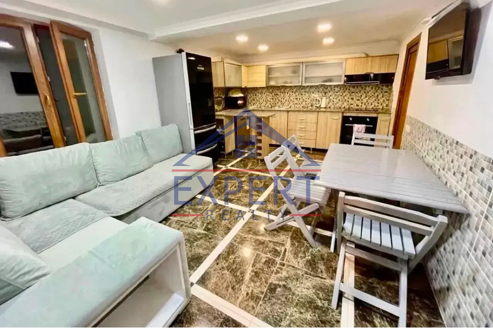 ՆՈՐՔ ՄԱՐԱՇ, ԱՐՓԵՆԻԿ ՆԱԼԲԱՆԴՅԱՆ ՓՈՂՈՑ, 6 ՍԵՆՅԱԿ