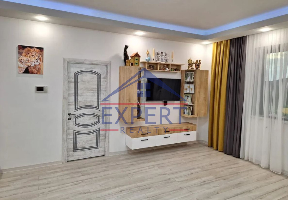 ԱՎԱՆ, ՄՀԵՐ ՄԿՐՏՉՅԱՆ ԹԱՂԱՄԱՍ, 5 ՍԵՆՅԱԿ