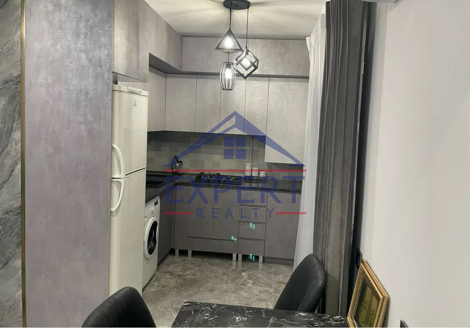 ԱՐԱԲԿԻՐ, ԱՐԱՄ ԽԱՉԱՏՐՅԱՆ ՓՈՂՈՑ, 2 ՍԵՆՅԱԿ