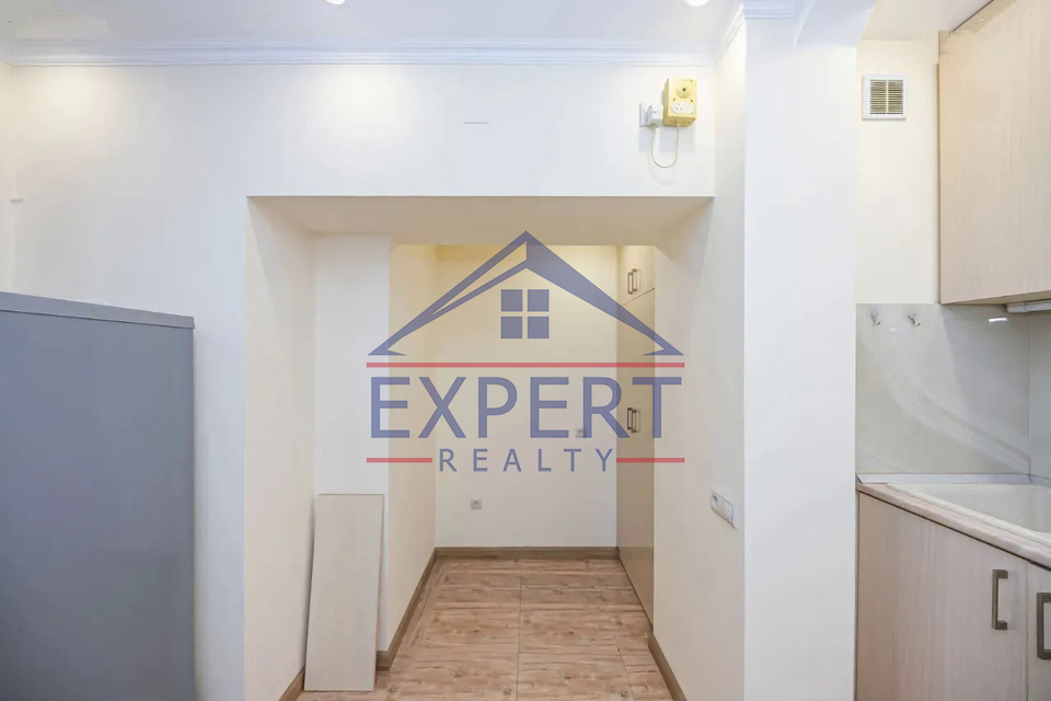 ԿԵՆՏՐՈՆ, ԶԱՔՅԱՆ ՓՈՂՈՑ, 2 ՍԵՆՅԱԿ