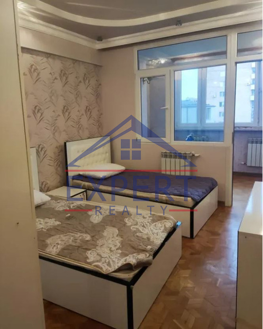 ԱՐԱԲԿԻՐ, ԿՈՄԻՏԱՍԻ ՊՈՂՈՏԱ, 4 ՍԵՆՅԱԿ
