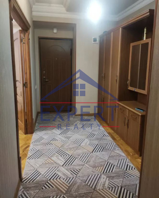 ԱՐԱԲԿԻՐ, ԿՈՄԻՏԱՍԻ ՊՈՂՈՏԱ, 4 ՍԵՆՅԱԿ