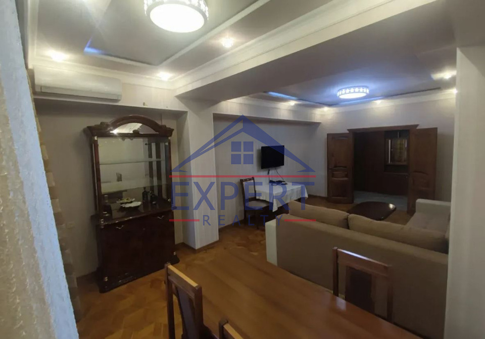 ԱՐԱԲԿԻՐ, ԿՈՄԻՏԱՍԻ ՊՈՂՈՏԱ, 4 ՍԵՆՅԱԿ