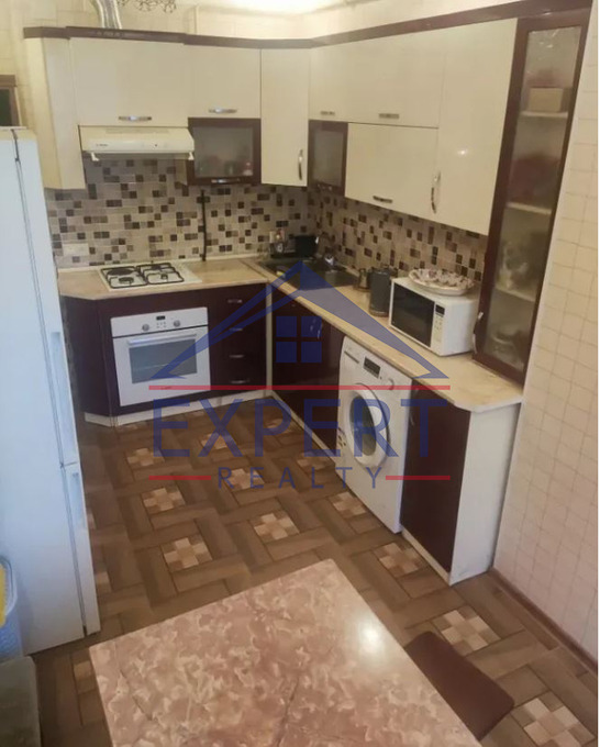 ԱՐԱԲԿԻՐ, ԿՈՄԻՏԱՍԻ ՊՈՂՈՏԱ, 4 ՍԵՆՅԱԿ