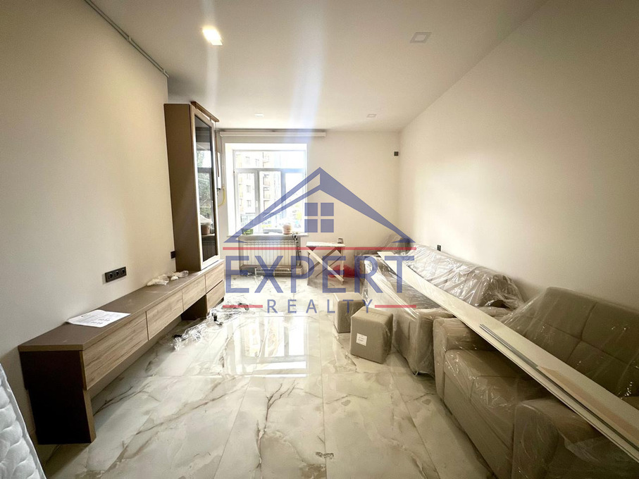 ԿԵՆՏՐՈՆ, ՎԱՐԴԱՆԱՆՑ ՓՈՂՈՑ, 2 ՍԵՆՅԱԿ