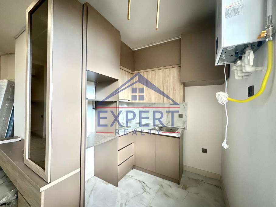 ԿԵՆՏՐՈՆ, ՎԱՐԴԱՆԱՆՑ ՓՈՂՈՑ, 2 ՍԵՆՅԱԿ