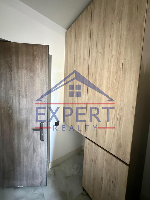 ԿԵՆՏՐՈՆ, ՎԱՐԴԱՆԱՆՑ ՓՈՂՈՑ, 2 ՍԵՆՅԱԿ