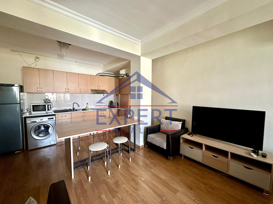 ԱՐԱԲԿԻՐ, ՀՐԱՉՅԱ ՔՈՉԱՐ ՓՈՂՈՑ, 3 ՍԵՆՅԱԿ