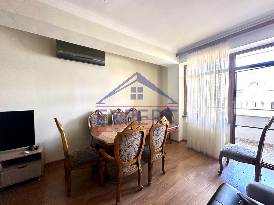 ԱՐԱԲԿԻՐ, ՀՐԱՉՅԱ ՔՈՉԱՐ ՓՈՂՈՑ, 3 ՍԵՆՅԱԿ