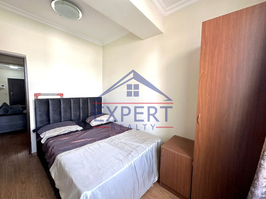 ԱՐԱԲԿԻՐ, ՀՐԱՉՅԱ ՔՈՉԱՐ ՓՈՂՈՑ, 3 ՍԵՆՅԱԿ