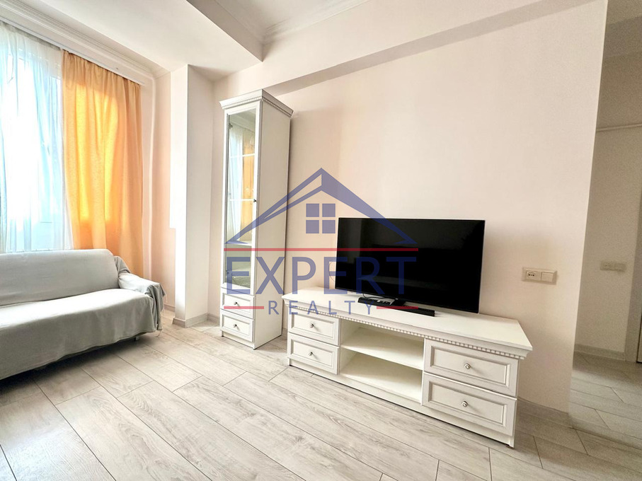 ԱՐԱԲԿԻՐ, ԱՐՄԵՆ ՏԻԳՐԱՆՅԱՆ ՓՈՂՈՑ, 1 ՍԵՆՅԱԿ