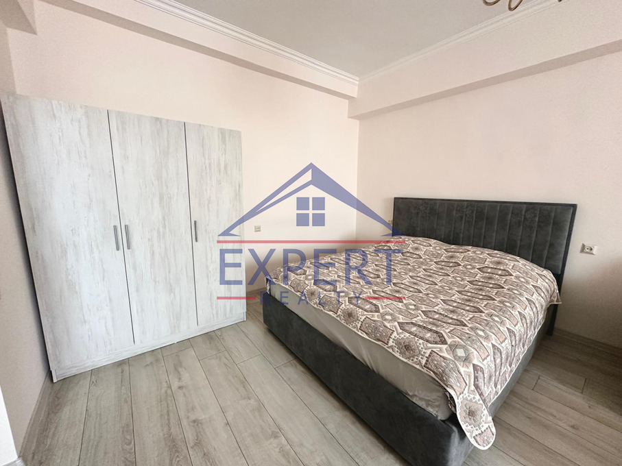 ԱՐԱԲԿԻՐ, ԱՐՄԵՆ ՏԻԳՐԱՆՅԱՆ ՓՈՂՈՑ, 1 ՍԵՆՅԱԿ