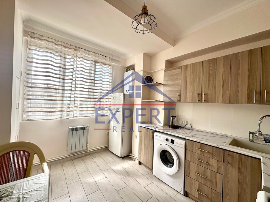 ԱՐԱԲԿԻՐ, ԱՐՄԵՆ ՏԻԳՐԱՆՅԱՆ ՓՈՂՈՑ, 1 ՍԵՆՅԱԿ