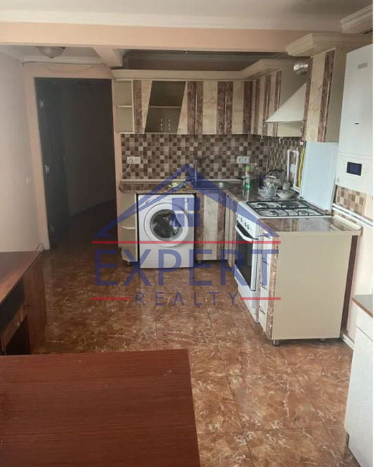 ԱՐԱԲԿԻՐ, ԿԻևՅԱՆ ՓՈՂՈՑ, 2 ՍԵՆՅԱԿ